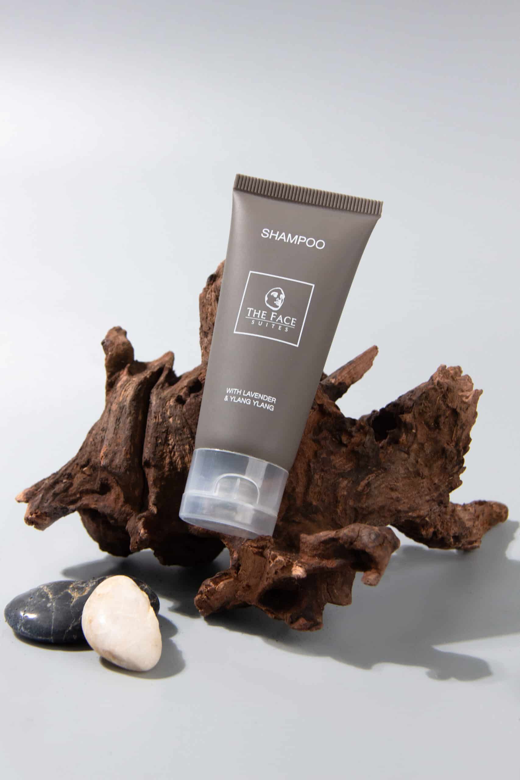 shampoo product packshot natural