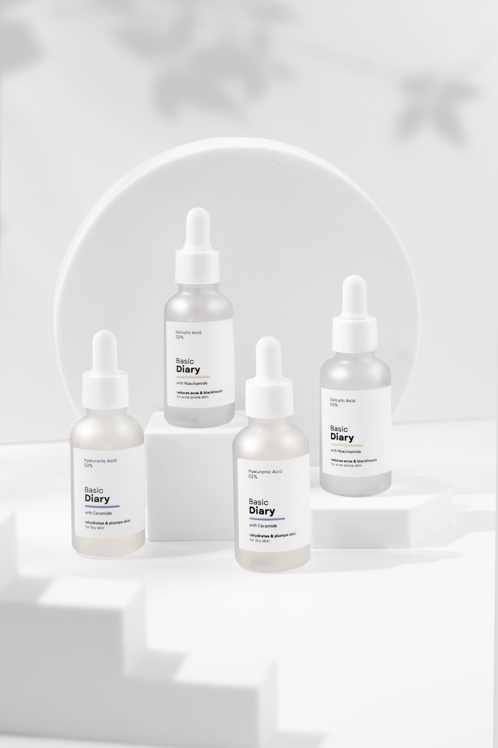 4 bottle serum photography